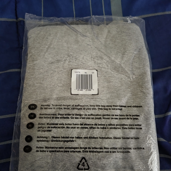 Under Armour Gray Long Sleeve Shirt - Picture 5 of 6